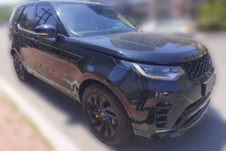 Used Land Rover Discovery 2021 360 PS R-Dynamic S Front Right 45 Deg