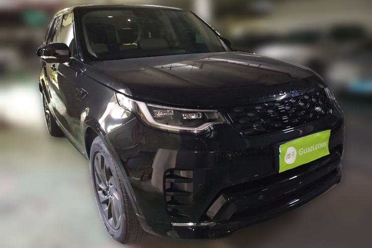 Used Land Rover Discovery 2021 360 PS R-Dynamic S Front Right 45 Deg
