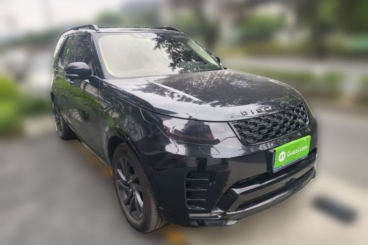 Used Land Rover Discovery 2021 360 PS R-Dynamic S Front Right 45 Deg