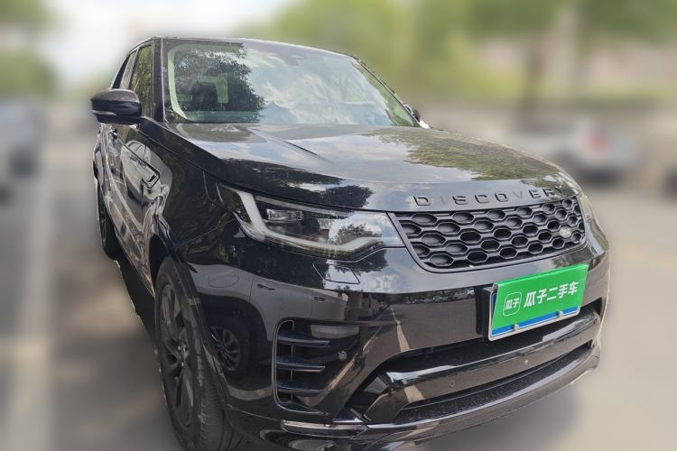 Used Land Rover Discovery 2021 360 PS R-Dynamic S Front Right 45 Deg