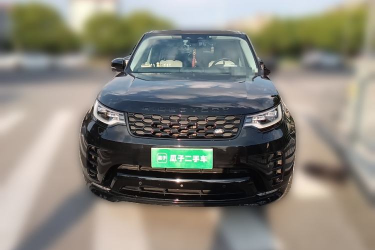 Used Land Rover Discovery 2021 360 PS R-Dynamic SE Front