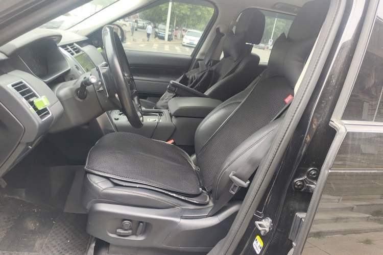 Used Land Rover Discovery 2021 300PS S Left Front Seat