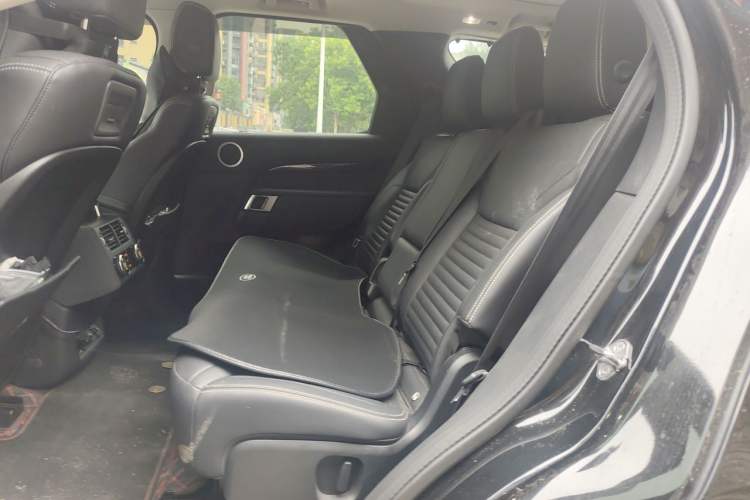 Used Land Rover Discovery 2021 300PS S Left Rear Seat