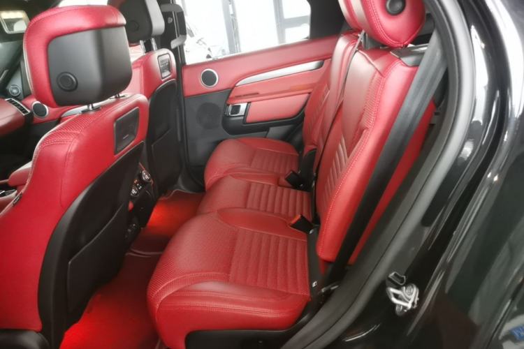 Used Land Rover Discovery 2021 360 PS R-Dynamic SE Left Rear Seat