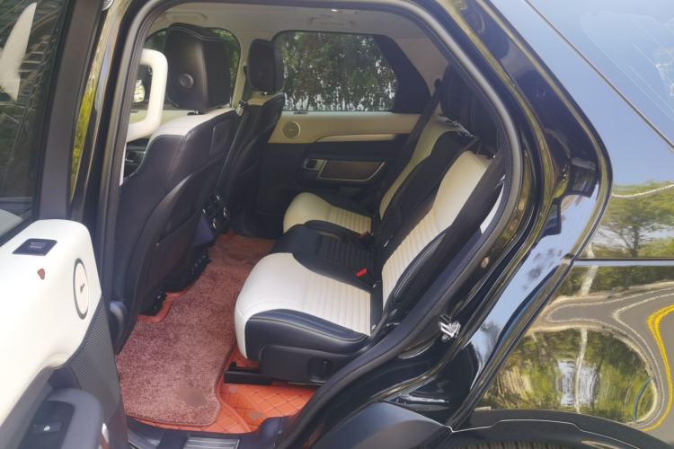 Used Land Rover Discovery 2021 360 PS R-Dynamic S Left Rear Seat