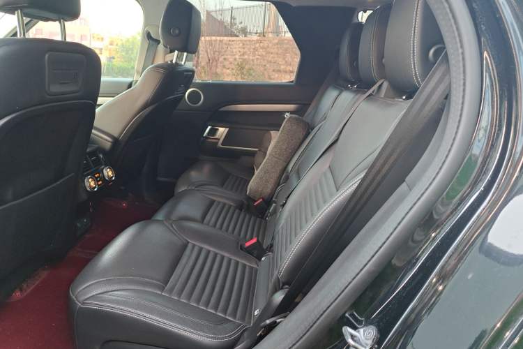 Used Land Rover Discovery 2021 360 PS R-Dynamic S Left Rear Seat