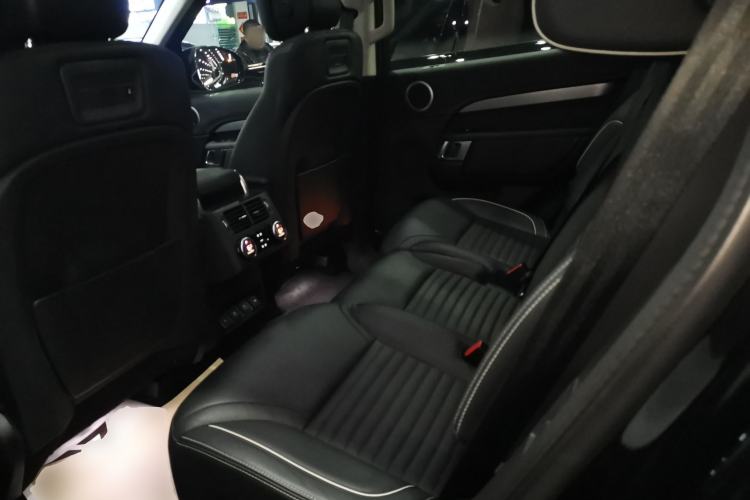Used Land Rover Discovery 2021 360 PS R-Dynamic SE Left Rear Seat