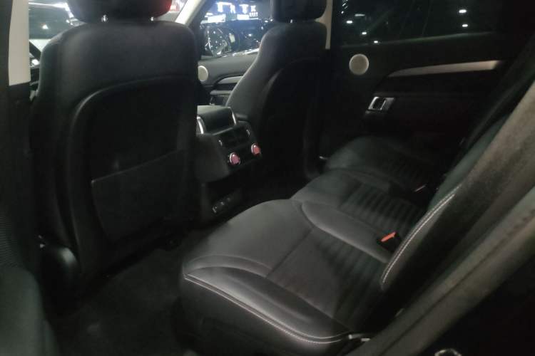 Used Land Rover Discovery 2021 360 PS R-Dynamic SE Left Rear Seat