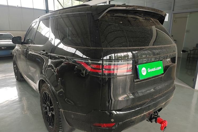 Used Land Rover Discovery 2021 360 PS R-Dynamic SE Rear Left 45 Deg