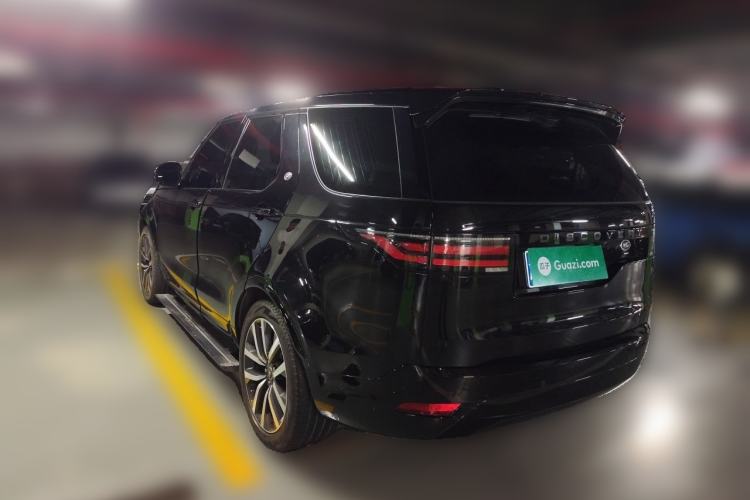 Used Land Rover Discovery 2021 360 PS R-Dynamic SE Rear Left 45 Deg