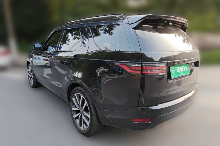 Used Land Rover Discovery 2021 360 PS R-Dynamic SE Rear Left 45 Deg