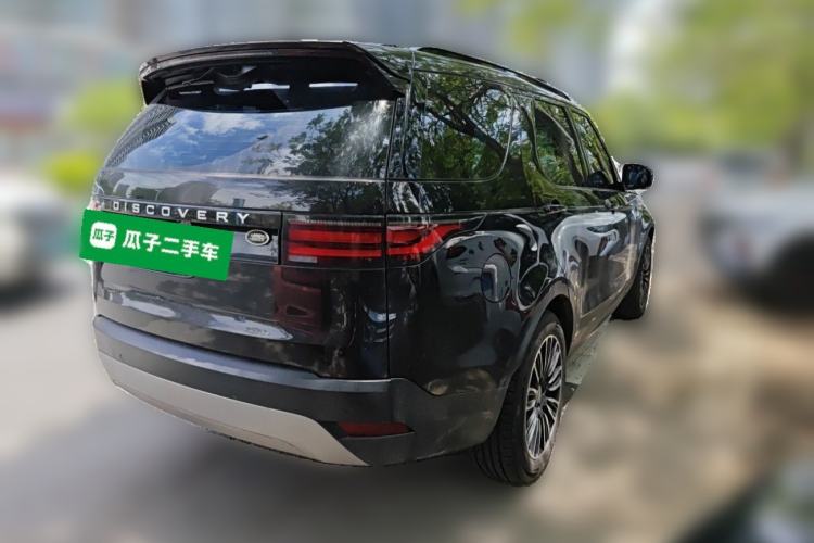 Used Land Rover Discovery 2021 300PS S Rear Right 45 Deg
