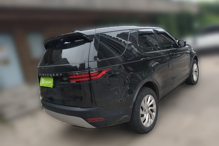 Used Land Rover Discovery 2021 300PS S Rear Right 45 Deg
