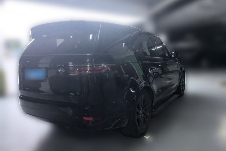 Used Land Rover Discovery 2021 360 PS R-Dynamic SE Rear Right 45 Deg