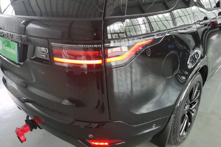 Used Land Rover Discovery 2021 360 PS R-Dynamic SE Right Rear Taillight