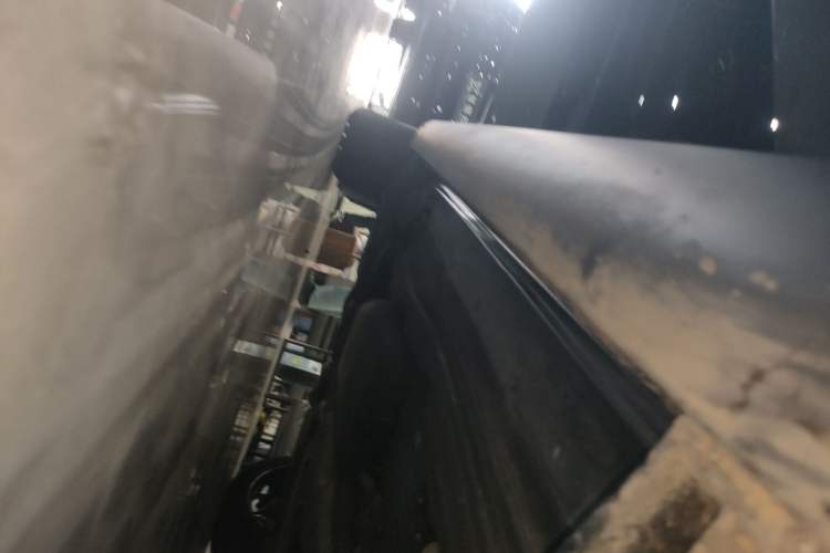 Used Land Rover Discovery 2021 360 PS R-Dynamic SE Right Side Sill