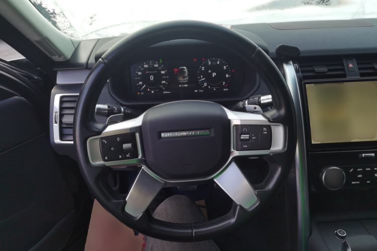 Used Land Rover Discovery 2021 360 PS R-Dynamic S Steering Wheel