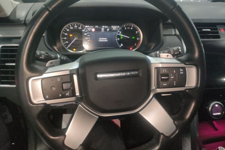 Used Land Rover Discovery 2021 360 PS R-Dynamic SE Steering Wheel