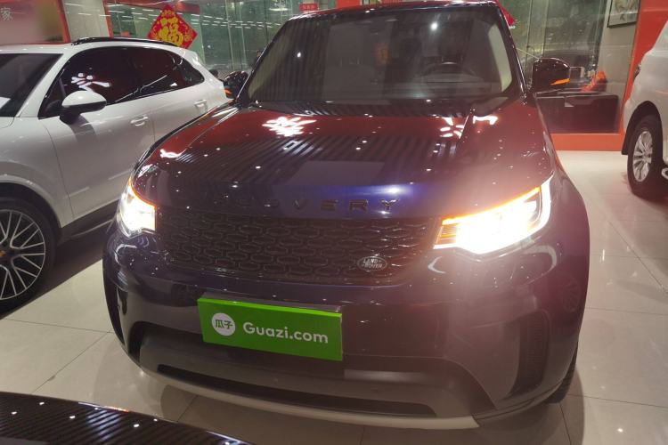 Used Land Rover Discovery 2021 300PS S Exterior 1