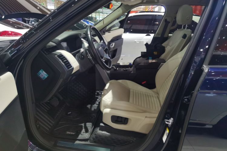 Used Land Rover Discovery 2021 300PS S Left Front Seat