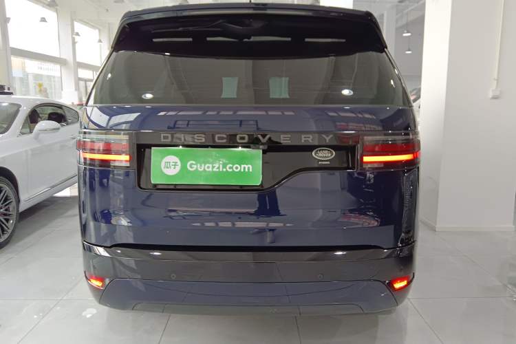 Used Land Rover Discovery 2021 360 PS R-Dynamic SE Rear