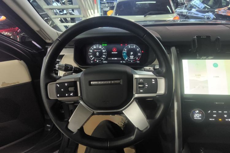 Used Land Rover Discovery 2021 360 PS R-Dynamic S Steering Wheel