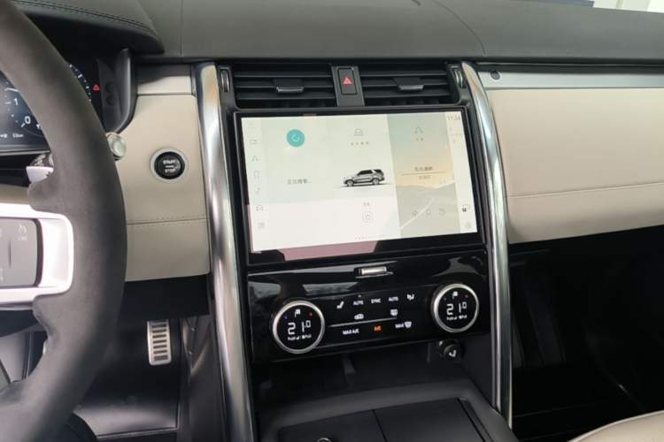 Used Land Rover Discovery 2021 360 PS R-Dynamic HSE Audio And AC Panel
