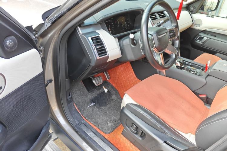 Used Land Rover Discovery 2021 360 PS R-Dynamic HSE Driver Seat