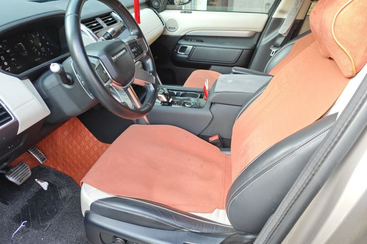 Used Land Rover Discovery 2021 360 PS R-Dynamic HSE Left Front Seat