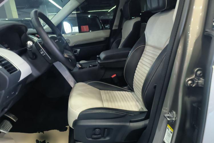 Used Land Rover Discovery 2021 360 PS R-Dynamic HSE Left Front Seat