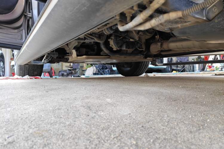 Used Land Rover Discovery 2021 360 PS R-Dynamic HSE Left Side Sill