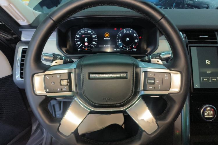 Used Land Rover Discovery 2021 360 PS R-Dynamic HSE Steering Wheel