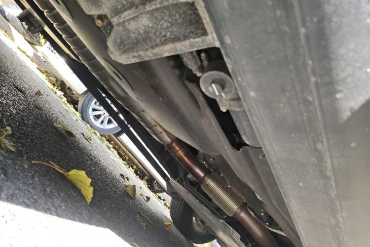 Used Land Rover Discovery 2021 360 PS R-Dynamic S Chassis Rear Right