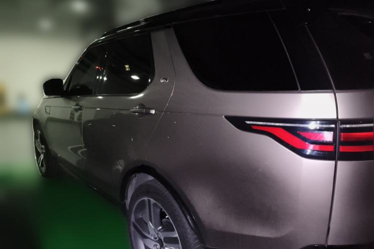 Used Land Rover Discovery 2021 360 PS R-Dynamic HSE Exterior 3