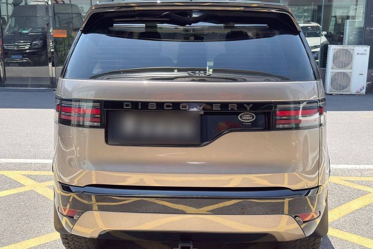 Used Land Rover Discovery 2021 360 PS R-Dynamic S Exterior 4