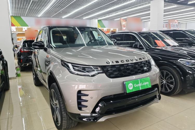 Used Land Rover Discovery 2021 360 PS R-Dynamic HSE Front Right 45 Deg