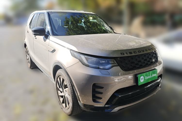Used Land Rover Discovery 2021 360 PS R-Dynamic S Front Right 45 Deg