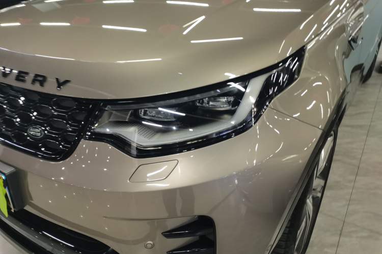 Used Land Rover Discovery 2021 360 PS R-Dynamic HSE Left Front Headlight