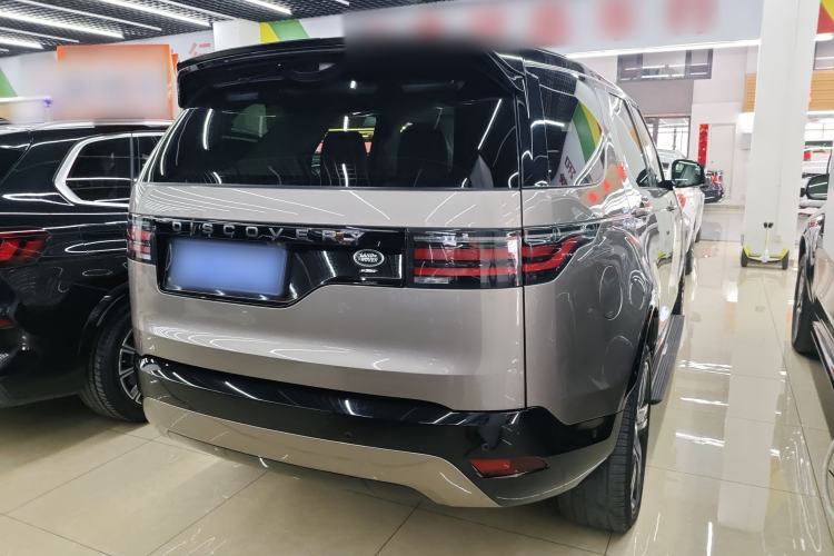 Used Land Rover Discovery 2021 360 PS R-Dynamic HSE Rear Right 45 Deg