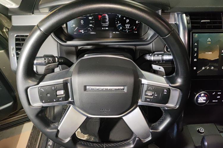 Used Land Rover Discovery 2021 360 PS R-Dynamic S Steering Wheel