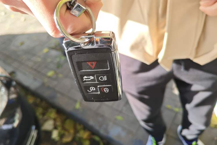 Used Land Rover Discovery 2021 360 PS R-Dynamic S Vehicle Key