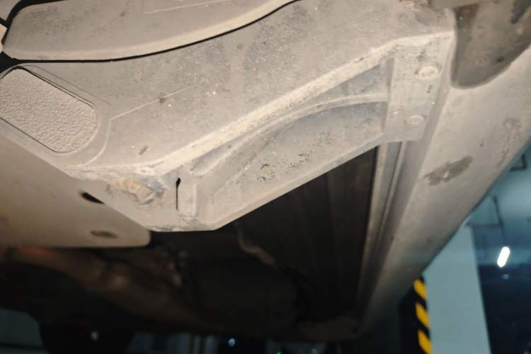 Used Land Rover Discovery 2021 360 PS R-Dynamic HSE Chassis Front Left
