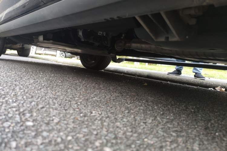 Used Land Rover Discovery 2021 360 PS R-Dynamic S Chassis Rear Left