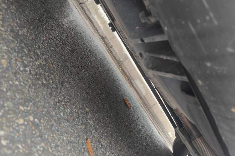 Used Land Rover Discovery 2021 360 PS R-Dynamic HSE Chassis Rear Right
