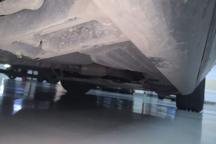 Used Land Rover Discovery 2021 360 PS R-Dynamic SE Chassis Rear Right