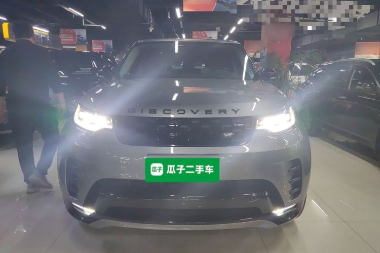 Used Land Rover Discovery 2021 360 PS R-Dynamic SE Exterior 1