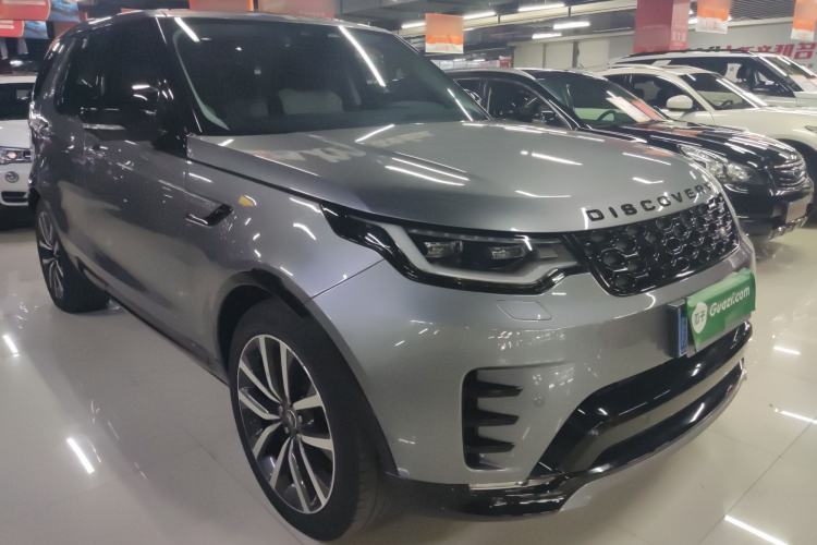 Used Land Rover Discovery 2021 360 PS R-Dynamic SE Exterior 2