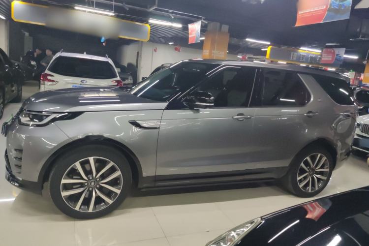 Used Land Rover Discovery 2021 360 PS R-Dynamic SE Exterior 3