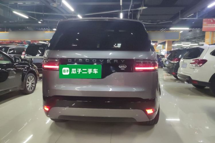 Used Land Rover Discovery 2021 360 PS R-Dynamic SE Exterior 4
