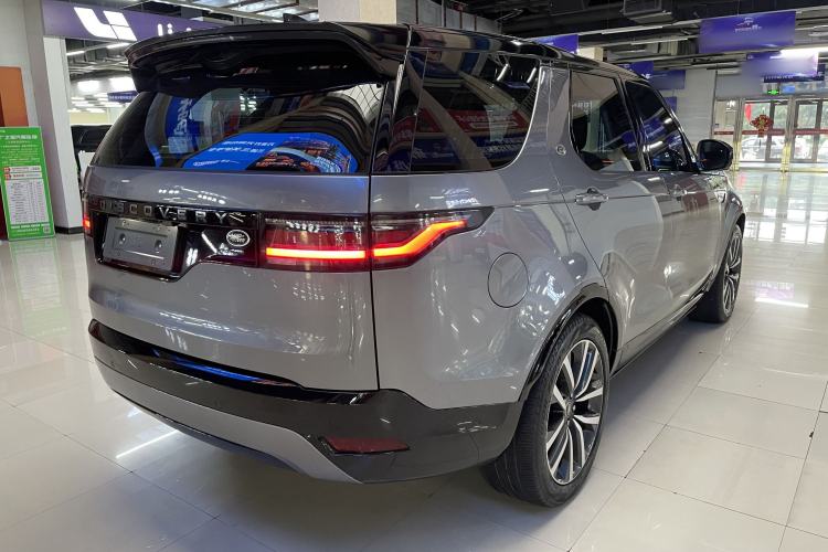 Used Land Rover Discovery 2021 360 PS R-Dynamic SE Exterior 6